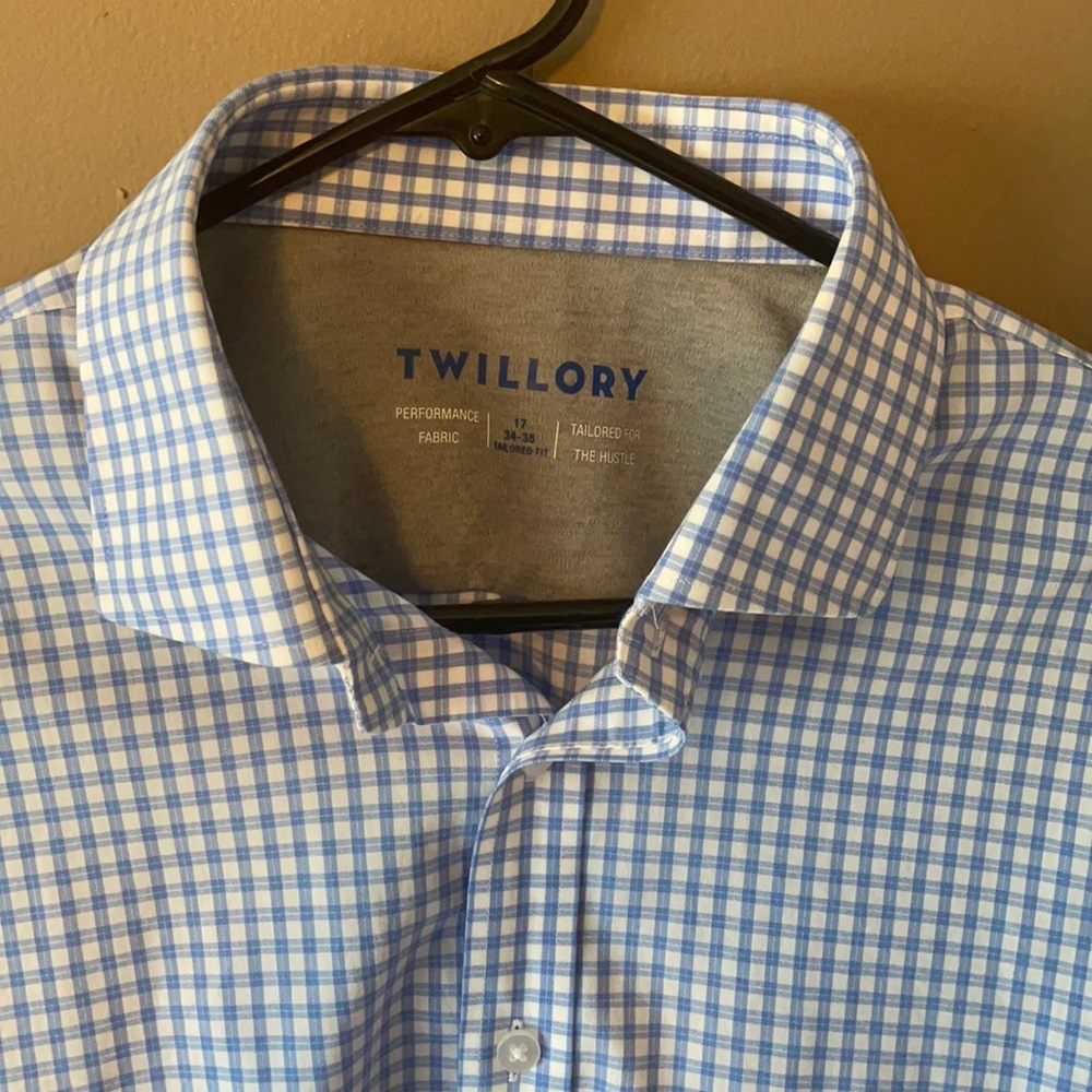 TWILLORY Performance Tailored Dress Shirt